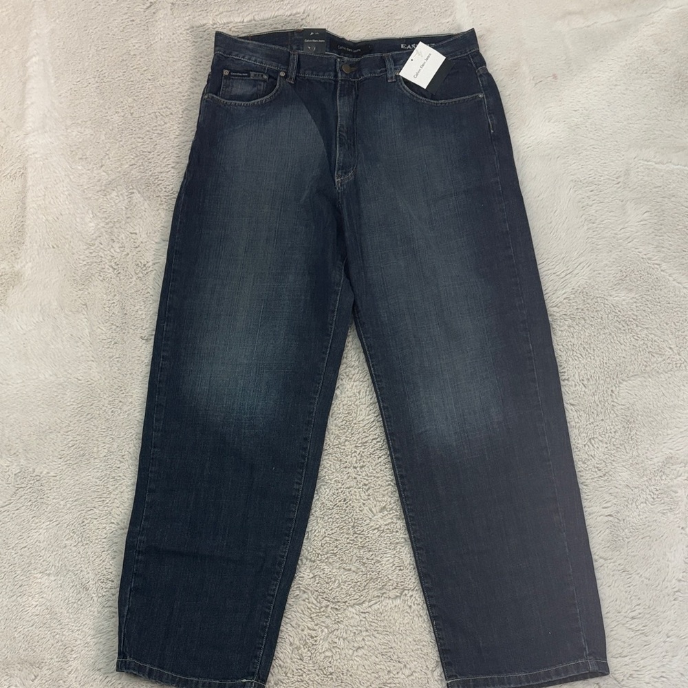 NWT Calvin Klein easy fit, classic fit, tapered leg jeans